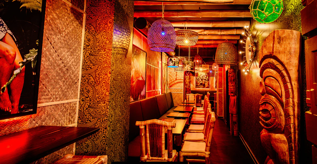 The Flower of Hawaii-min